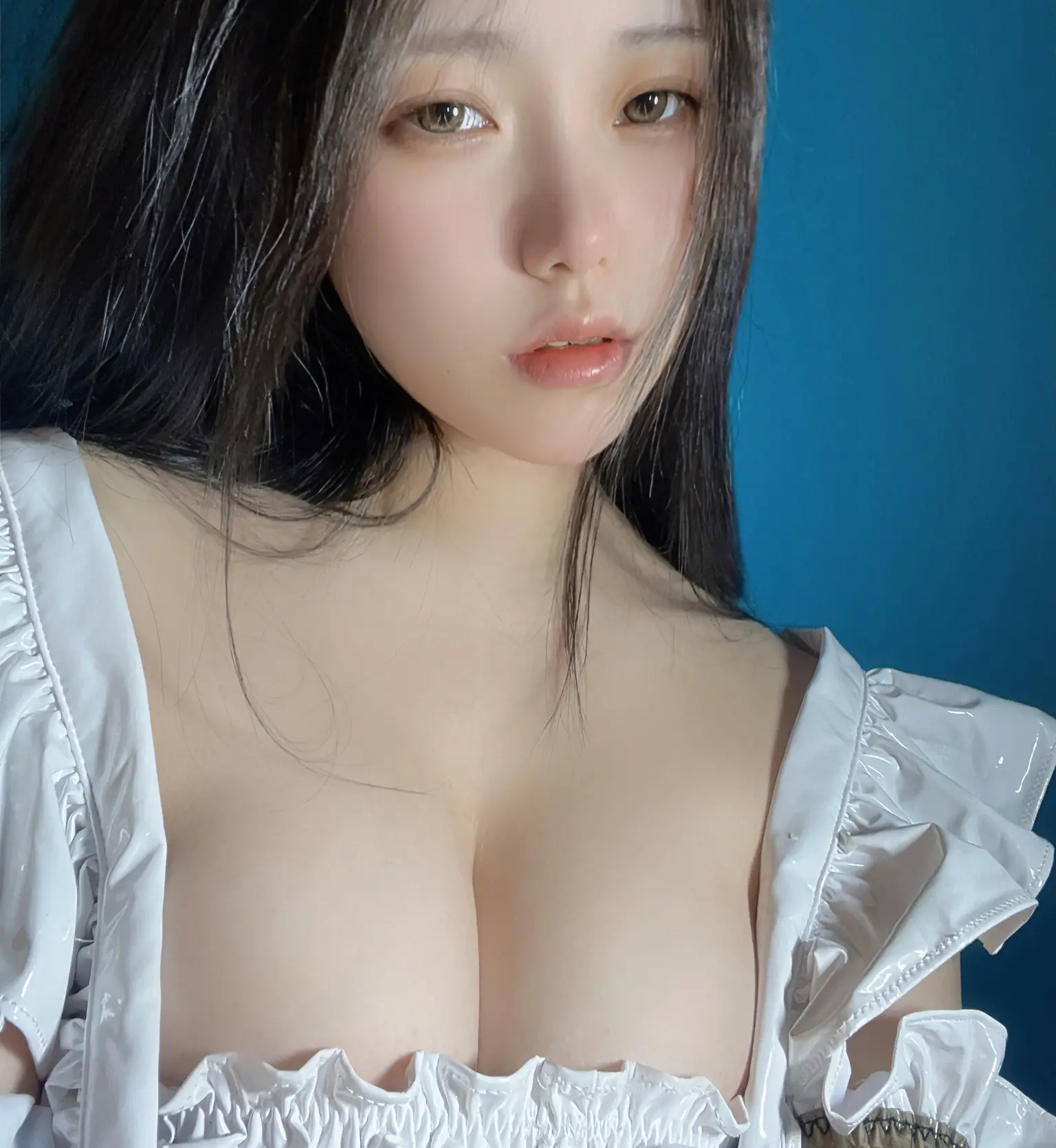 亦南南南图包