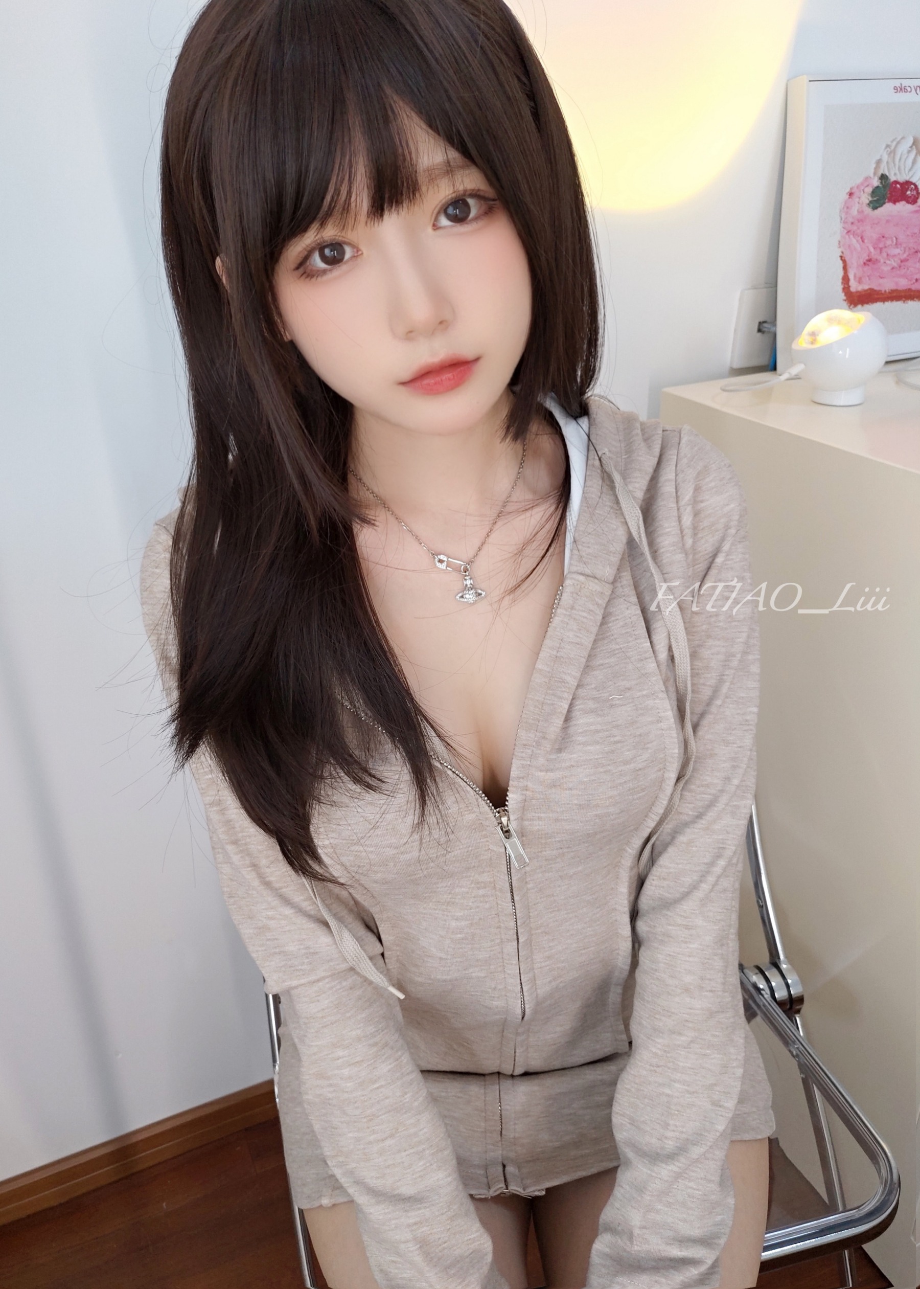 迷之呆梨—fantia
