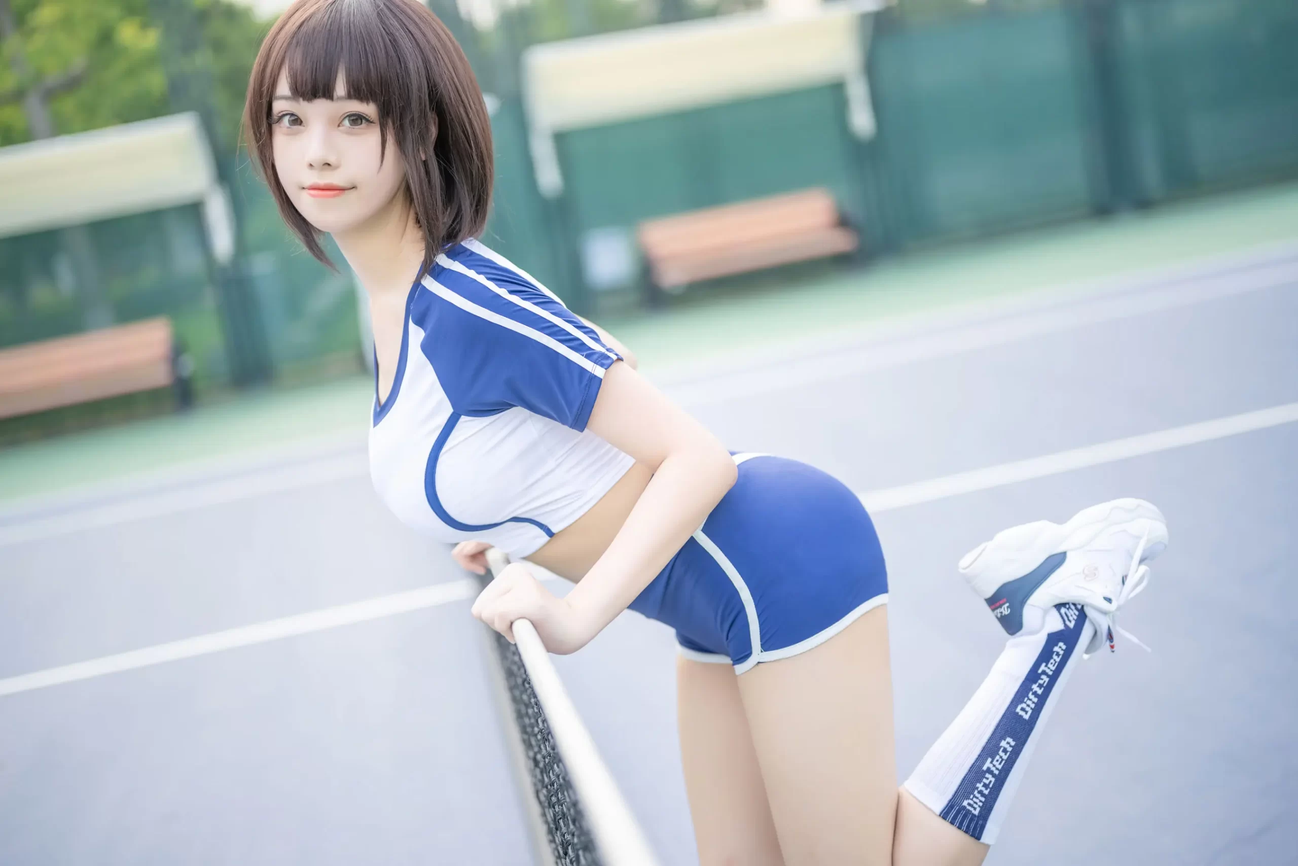 蜜汁猫裘高清养眼图