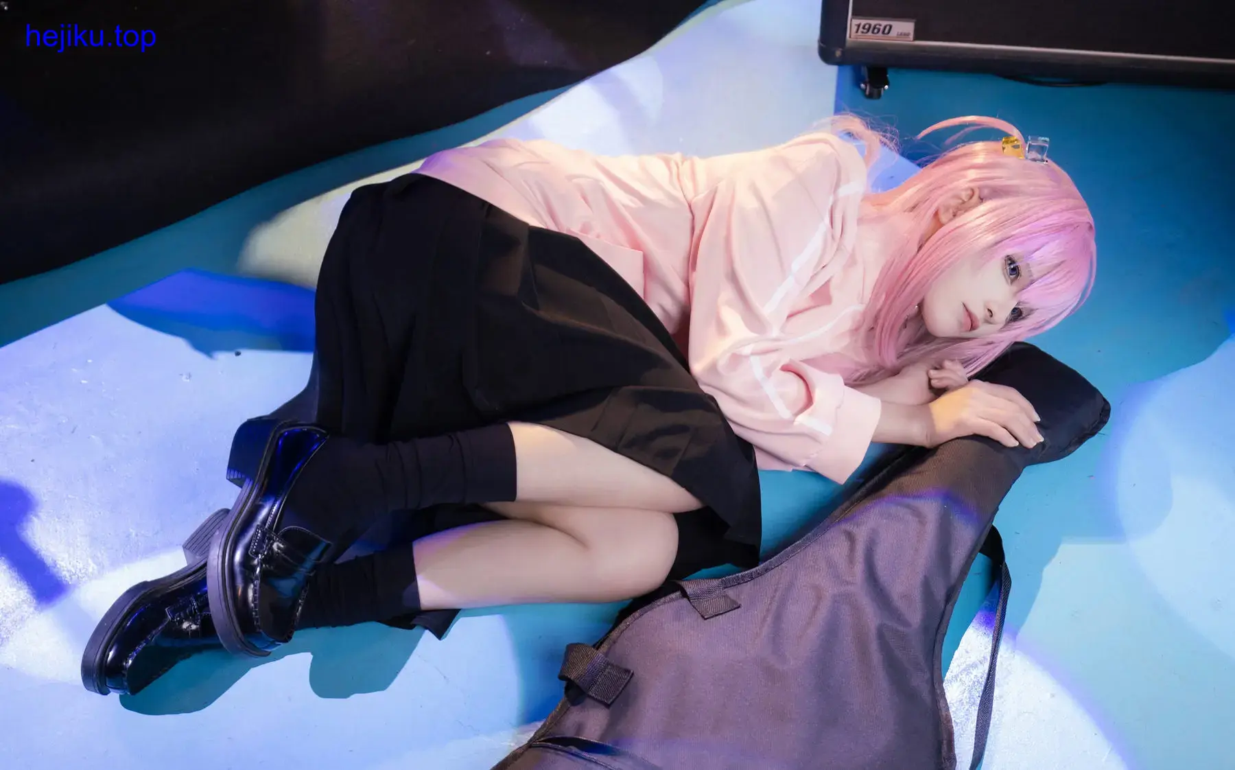 coser腥味猫罐高清图片