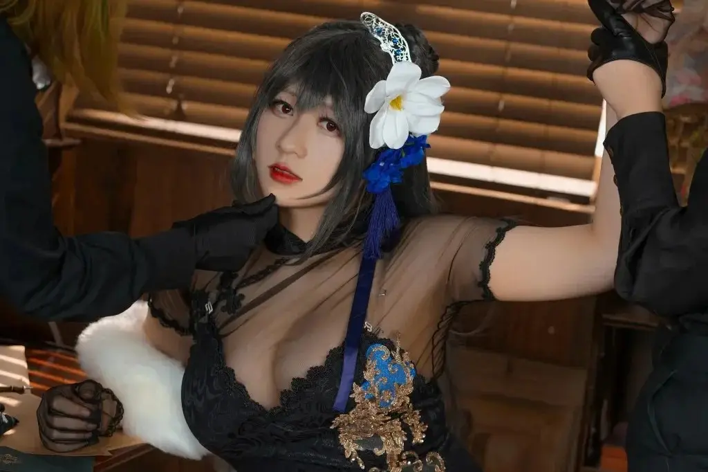 zyra秋cos碧蓝航线图片