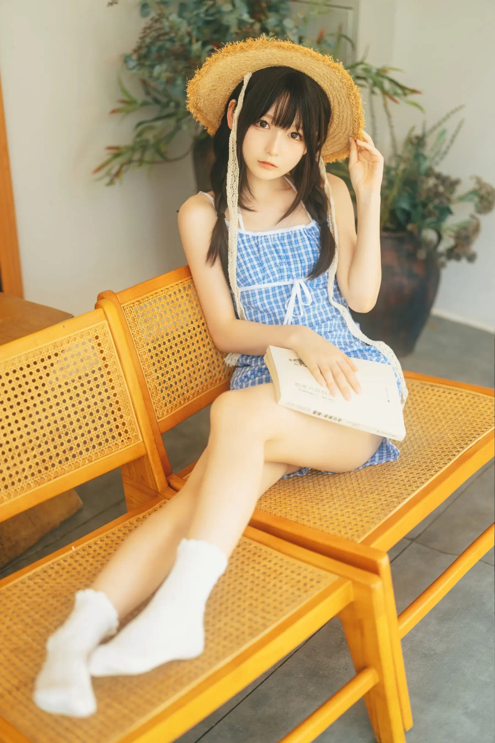 迷之呆梨NO005折耳猫少女高清图片