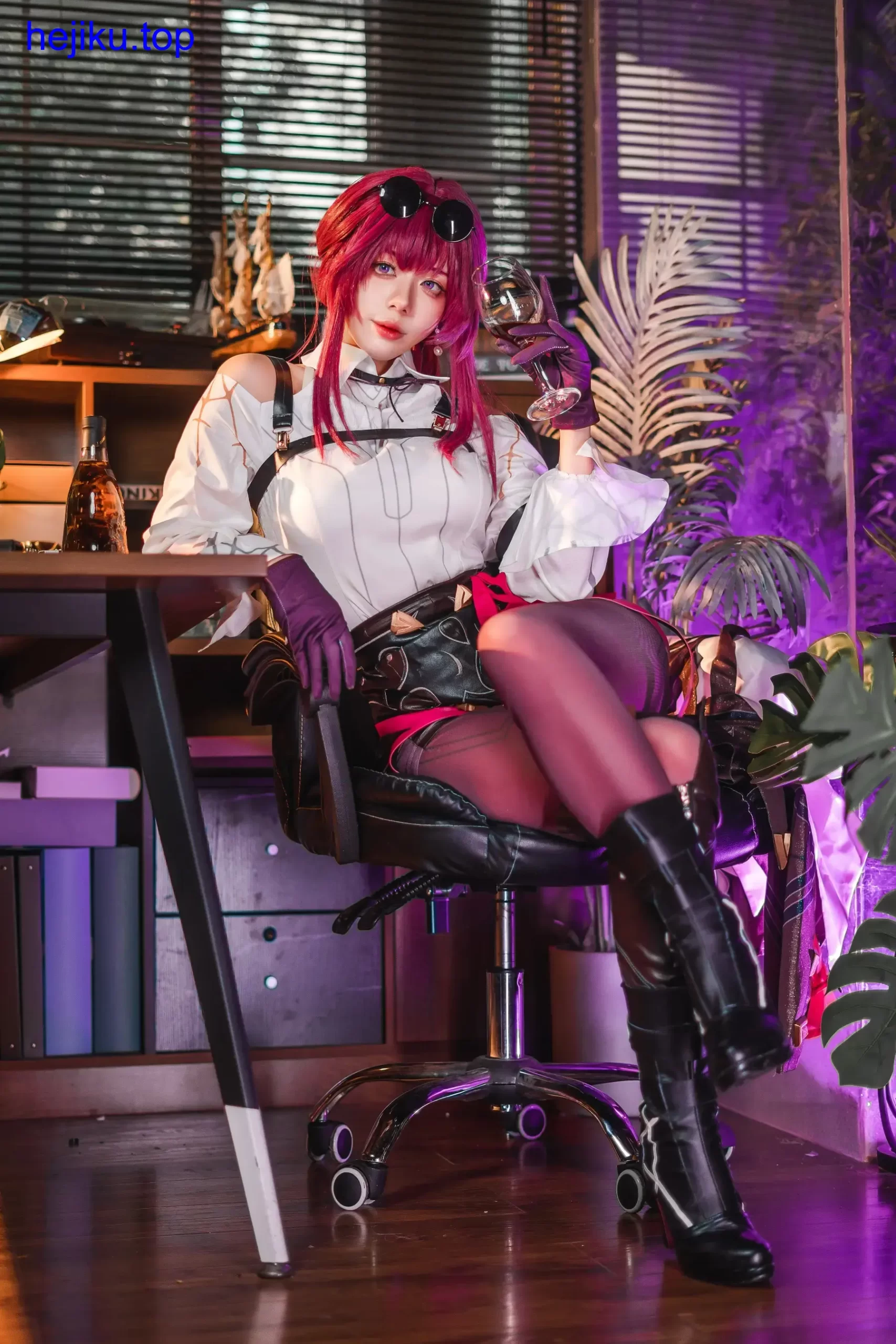 九言cos全集视频截图