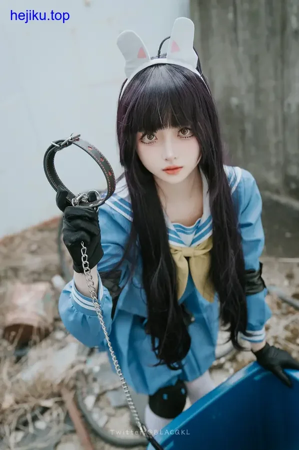 白莉爱吃巧克力甜美风