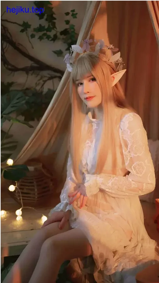 鹿八岁baby女战士角色cos动态抓拍