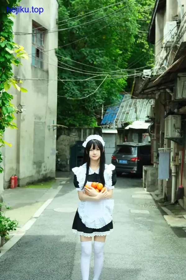 白莉爱吃巧克力cos