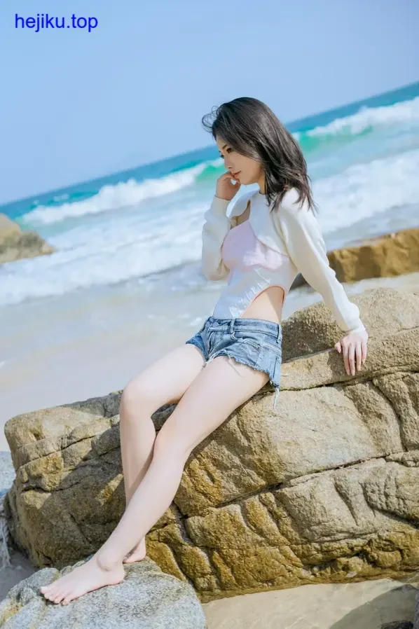 日系风格的桃良阿宅写真，光影和色调都很舒服