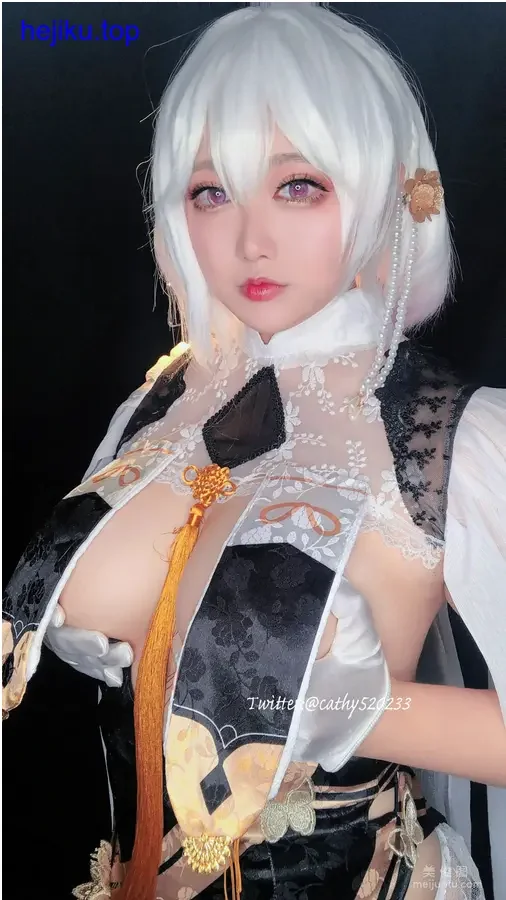 椒妮佐仁cos装扮