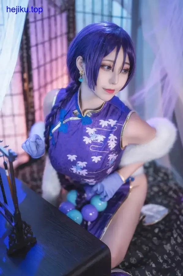 菌烨tako泳池边嬉戏抓拍