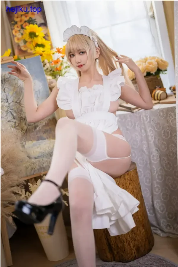 渡边早季角色扮演图片展示 渡边早季cosplay近景特写,服装细节精致