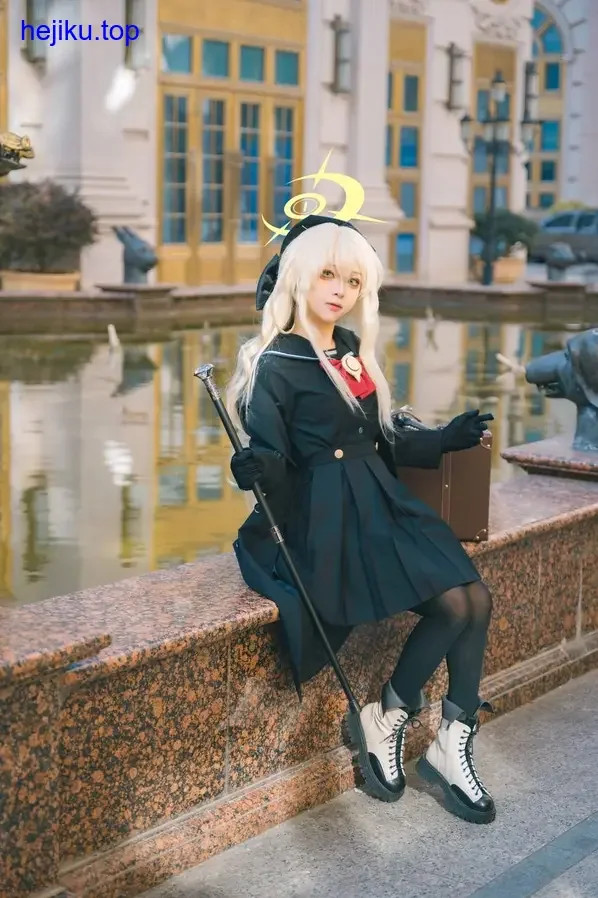 矢量鱼扮演芙洛伦圣园未花正面高清cos图