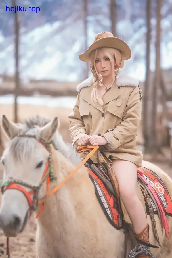 小和甜酒日式房间水手服cos 眼神放空氛围安静