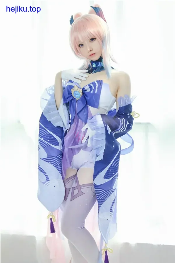 朝雾爱木质走廊