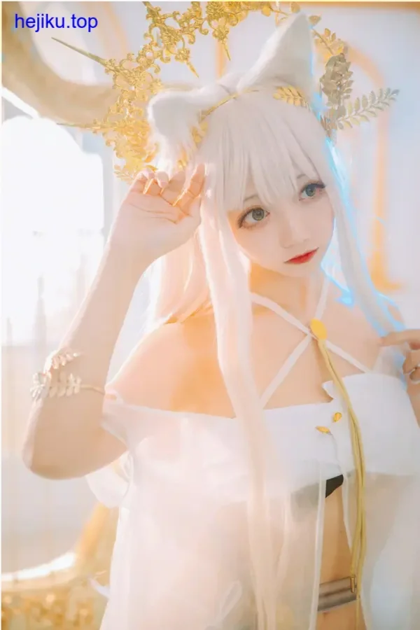 小野寺地瓜玛修侧身回眸发丝飘动光影柔和