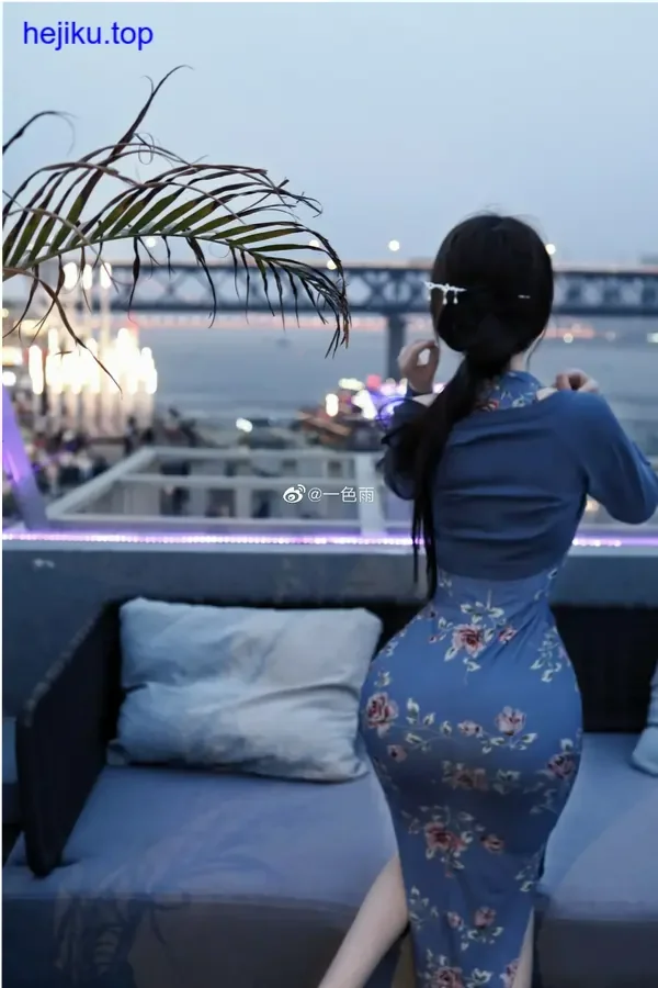 一色雨蝴蝶忍cos图集