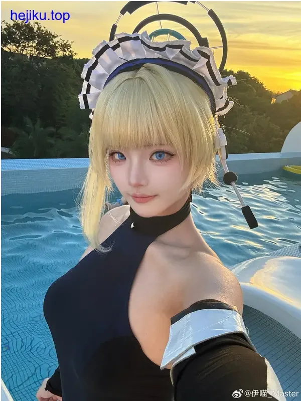 伊喵_master原创人偶角色 旧橱窗蜷缩姿态