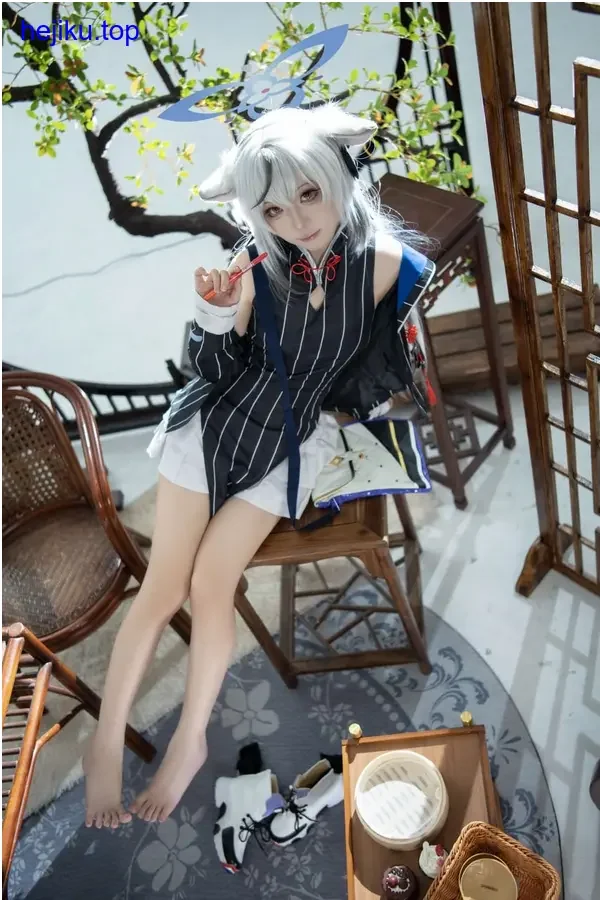 矢量鱼雅努斯整体造型 双面神设定服装和饰品搭配到位