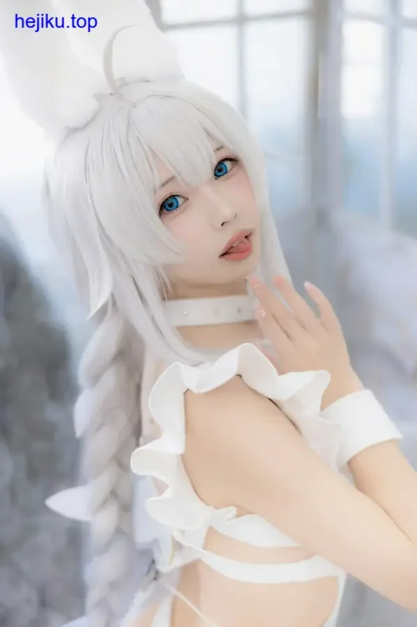 十万珍吱伏特好看cosplay图片