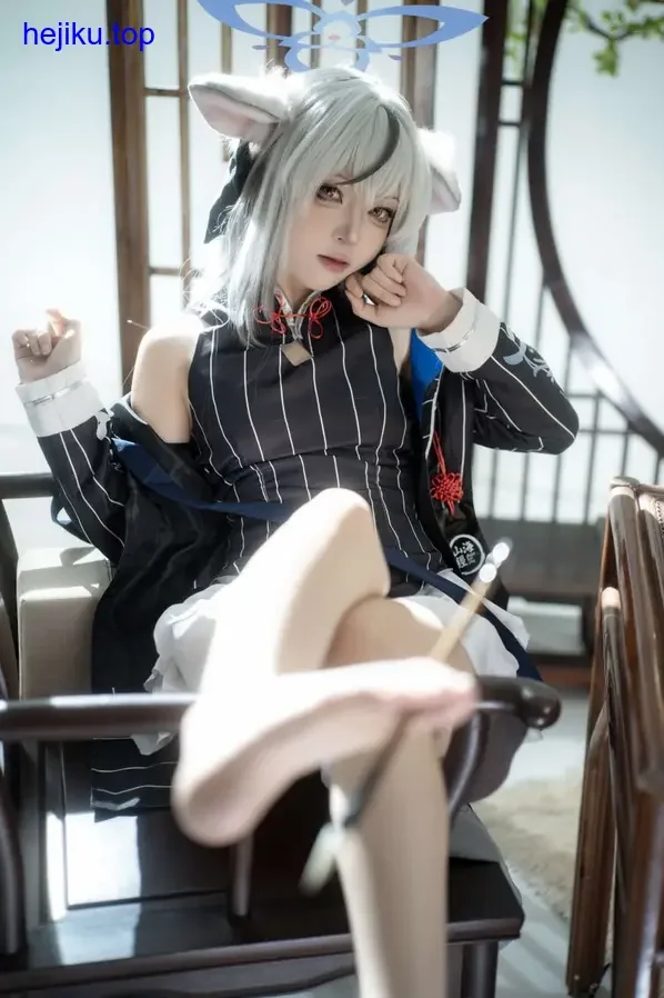 矢量鱼芙洛伦圣园未花忧郁气质神态捕捉