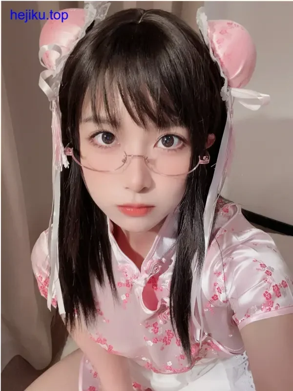 布丁大法校园主题校服Cosplay