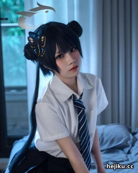 清水凪cos白夜凛音 那股“端着”的劲儿,才是角色灵魂