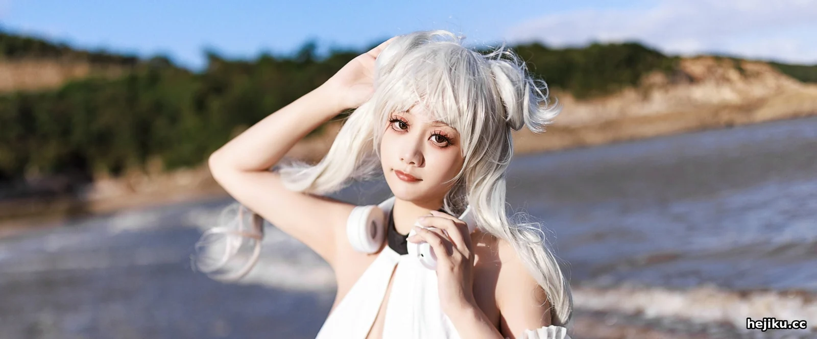 阿雪雪的知更鸟Cos 从甜妹到银河歌姬,二次元破壁的完整示范