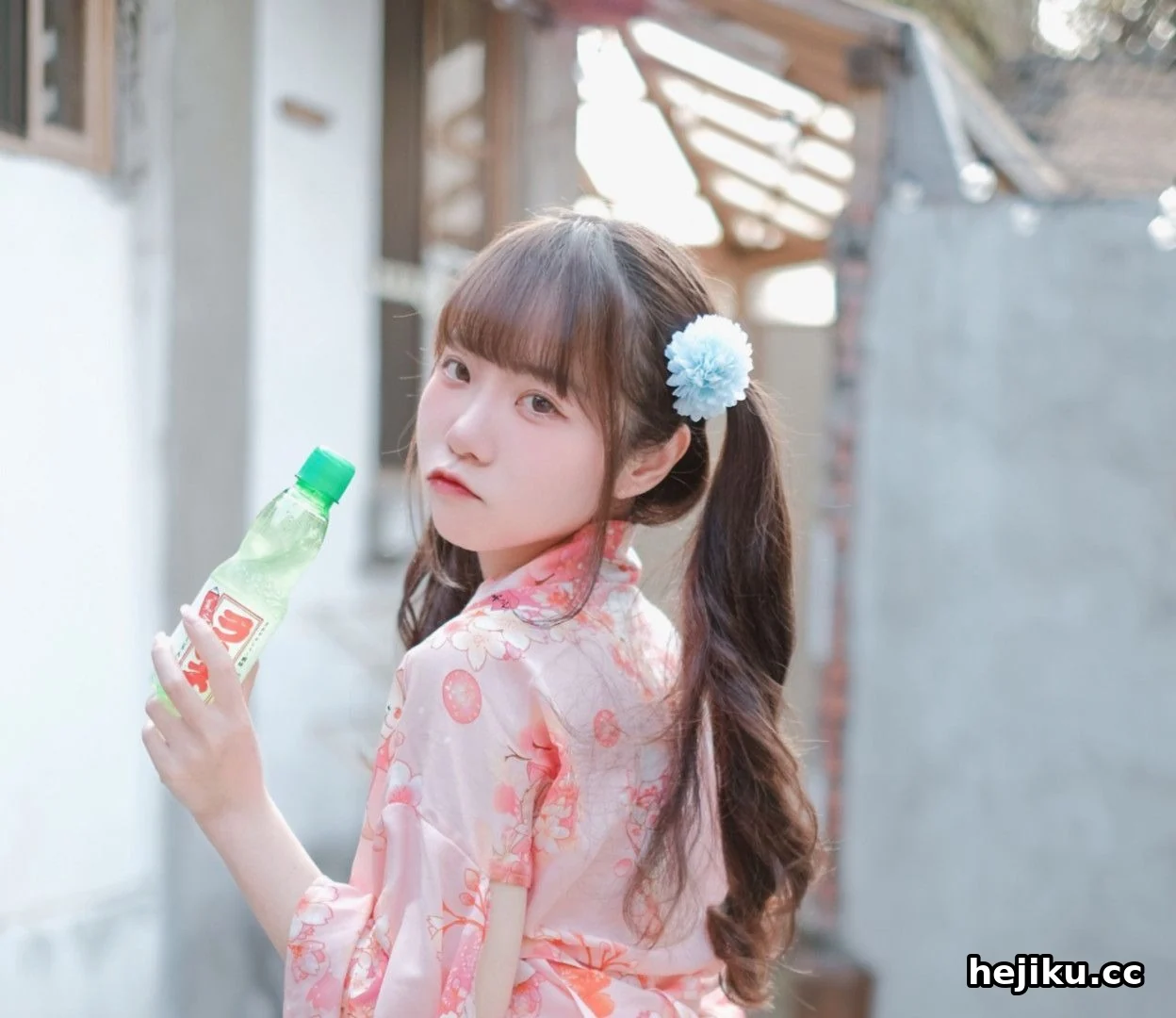 从小白兔到小猫娘 可可小白兔的虚拟陪伴进化论