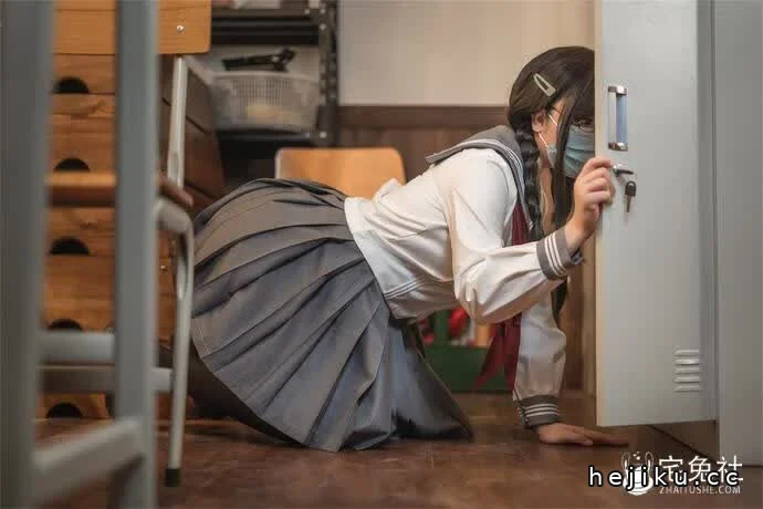 啊日日_ganlory全套作品图合集 自称超级大瑟批的撩人博主文章配图3
