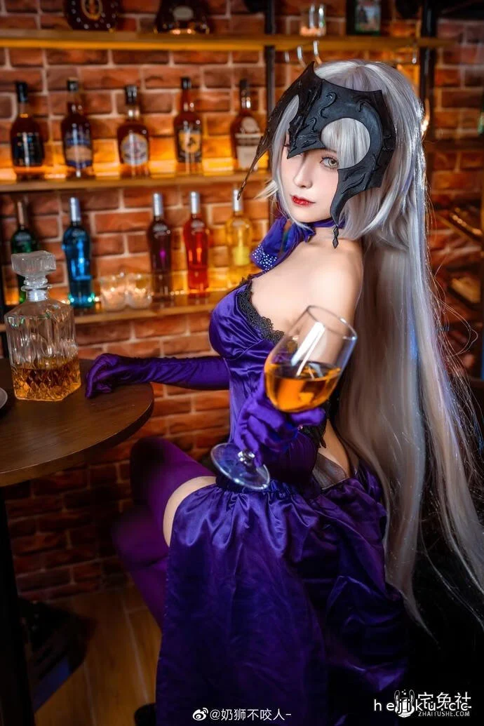 奶狮不咬人cos文章配图3